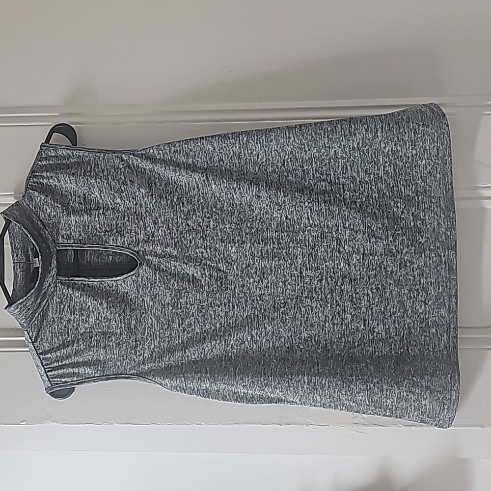 Women's Sleeveless Silky Top
